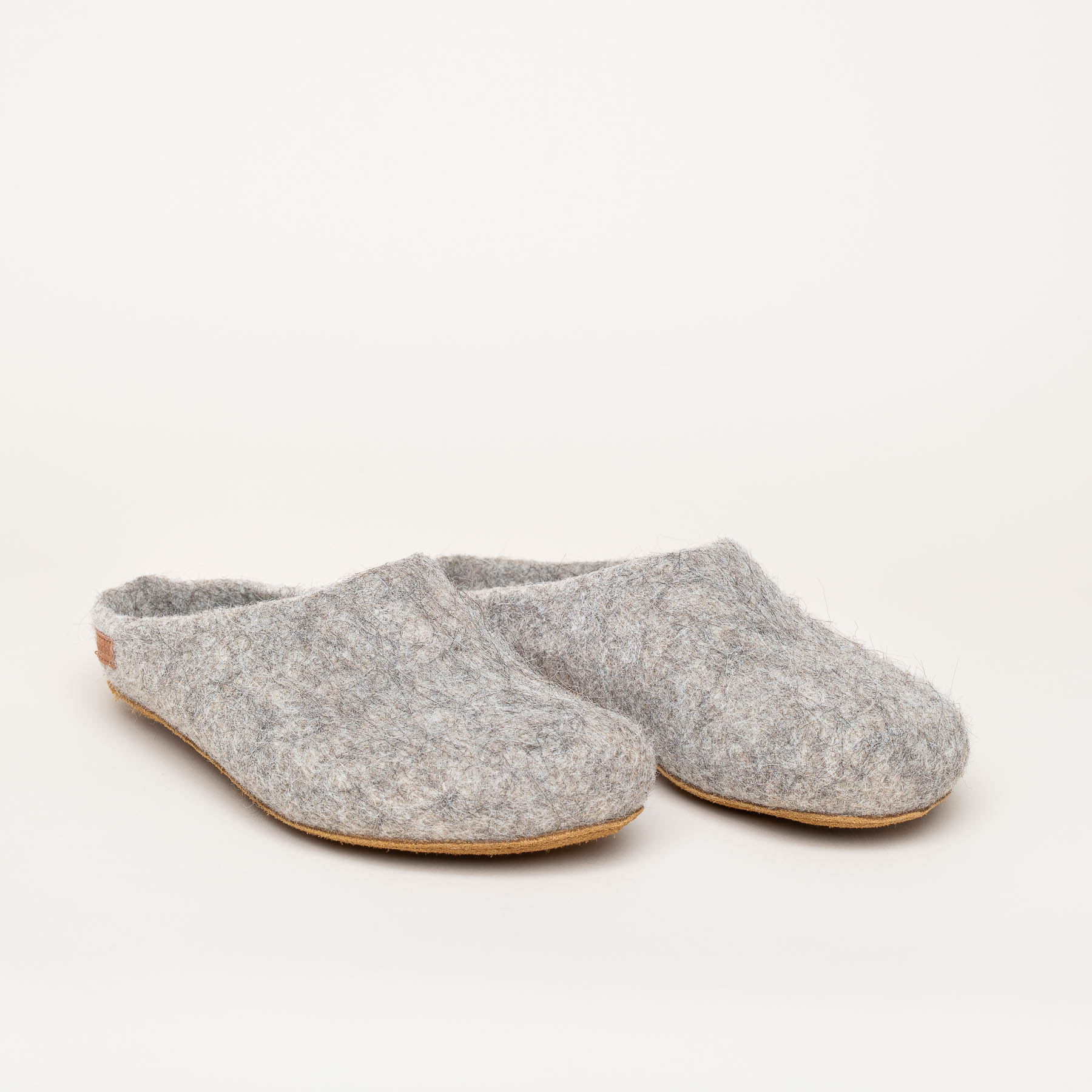 Magicfelt-728-Alpaka-5-crop