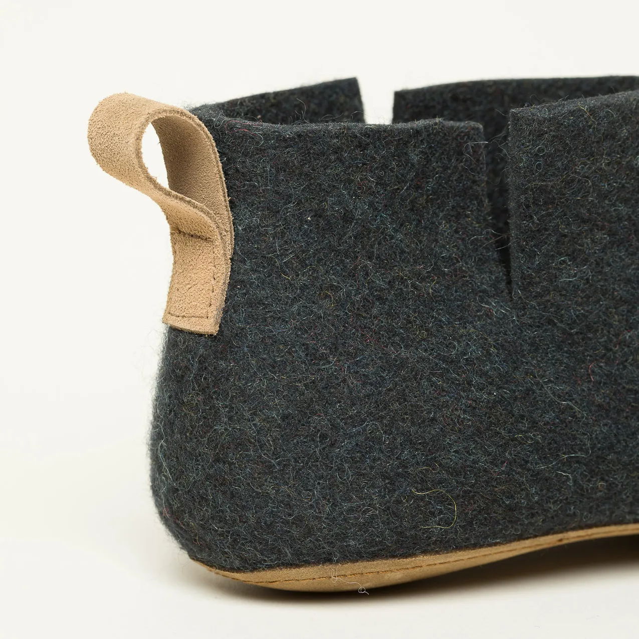 Magicfelt 743 Hüttenschuh graphite