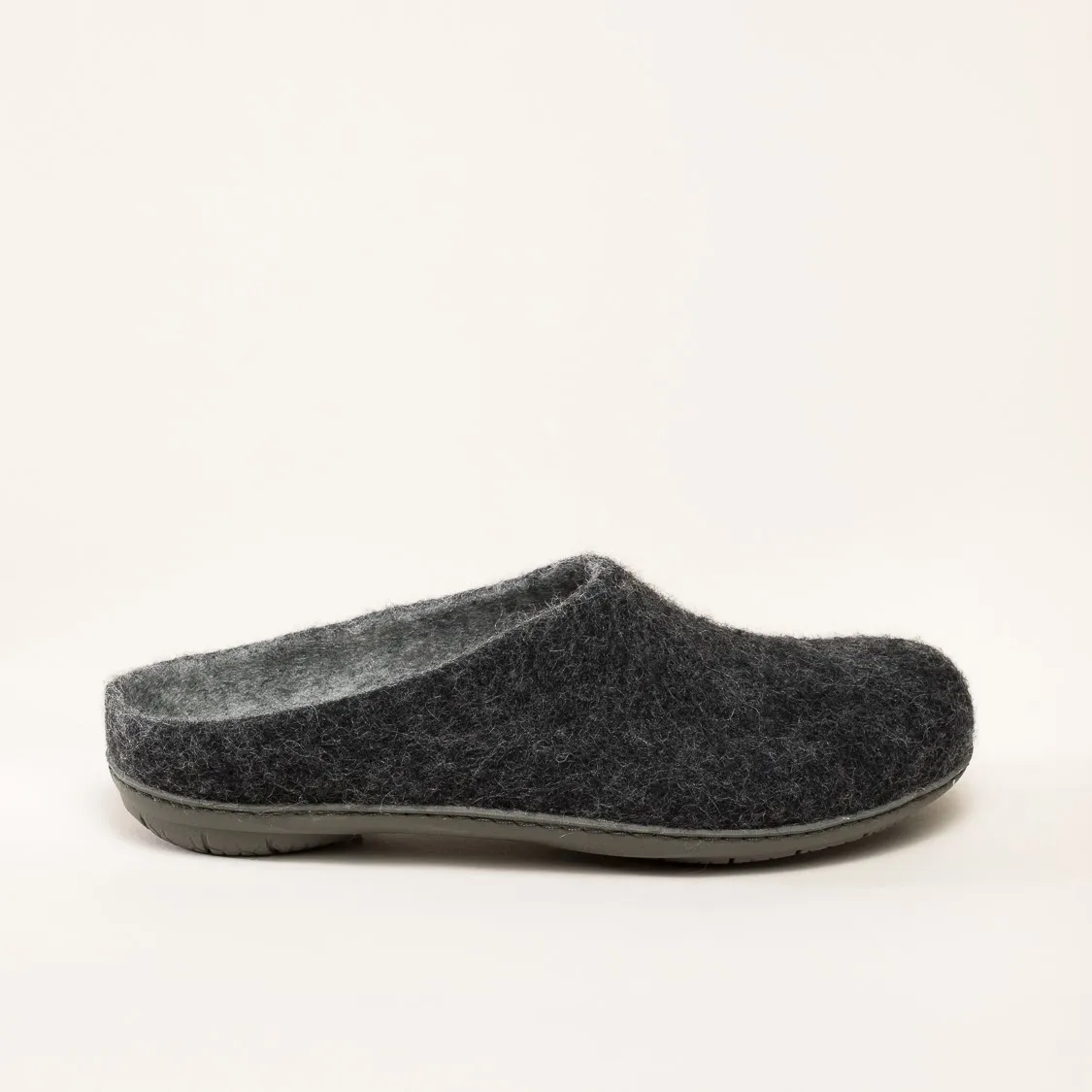 Magicfelt PO 736 Filzpantoffel | Damen Filz-Hausschuh | Farbe anthra | Pantoffel in Größe 37