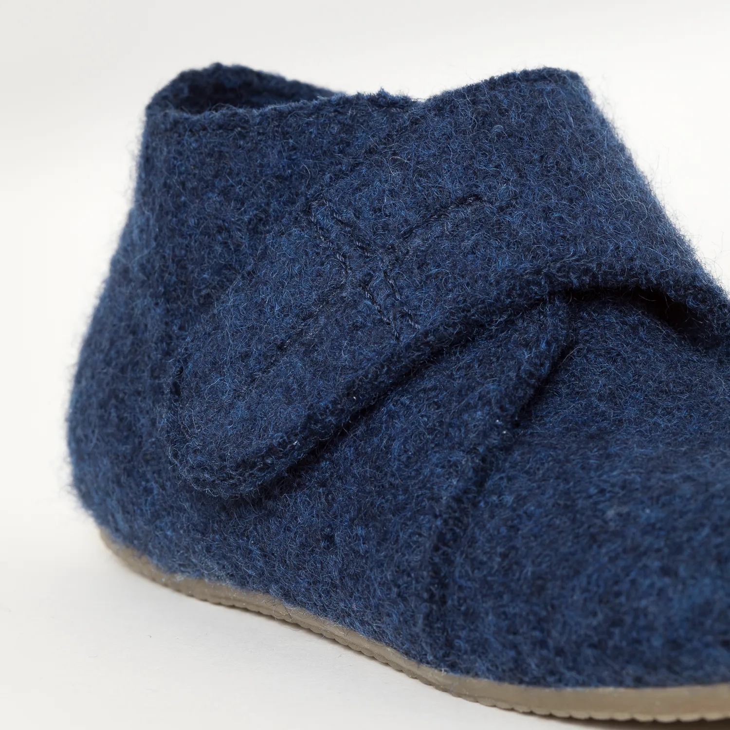 Juno                    Children's Slipper