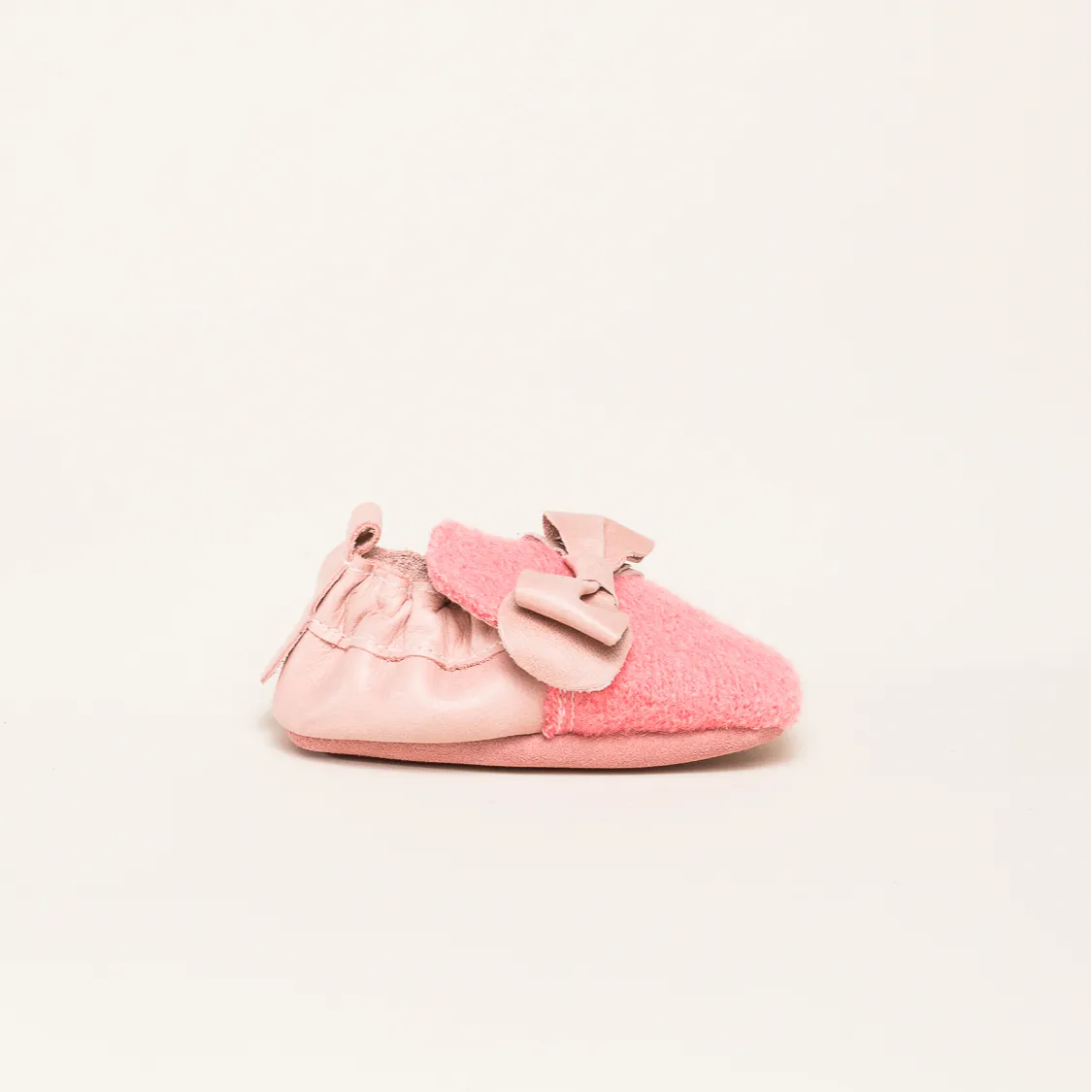 Baby shoe bow