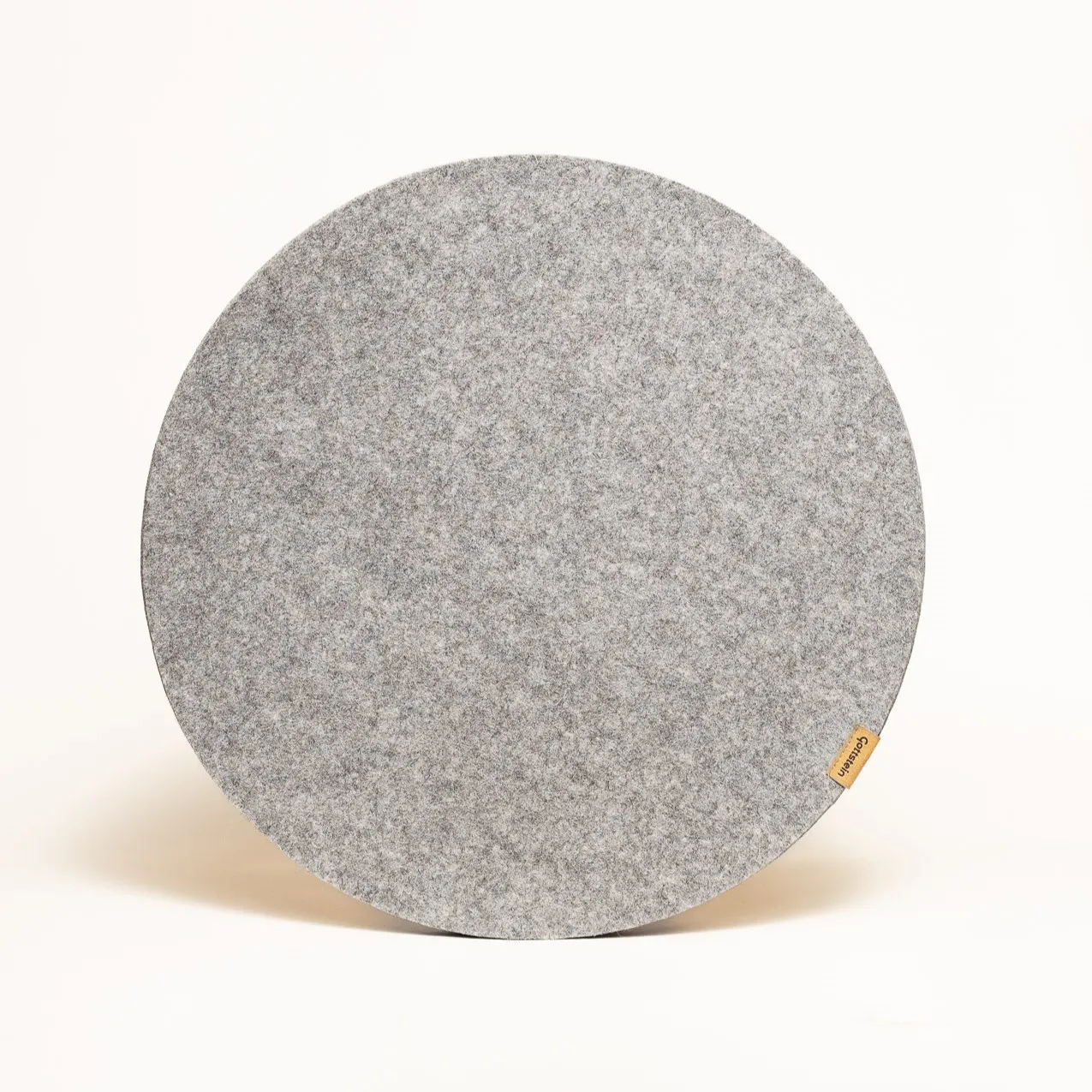 Filz Sitzauflage rund aus Schurwolle - Made in Tirol | Gottstein Manufaktur für Wolle | Durchmesser 35 cm