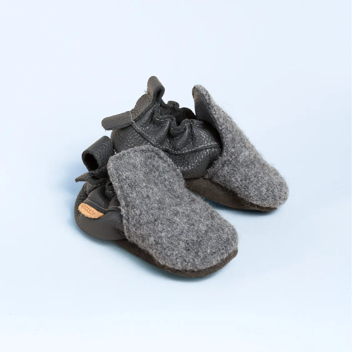 Baby shoe plain Baby shoe plain
