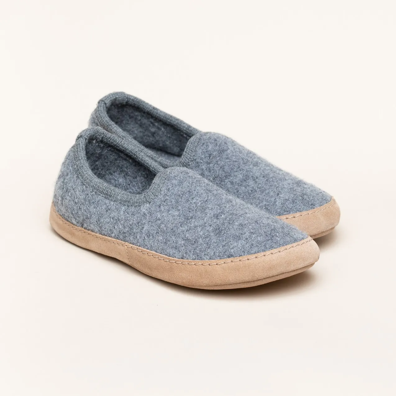 Hausschuh Cheyenne grau