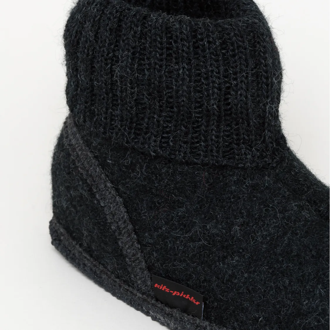 Hüttenschuh Ötz Wolle schwarz