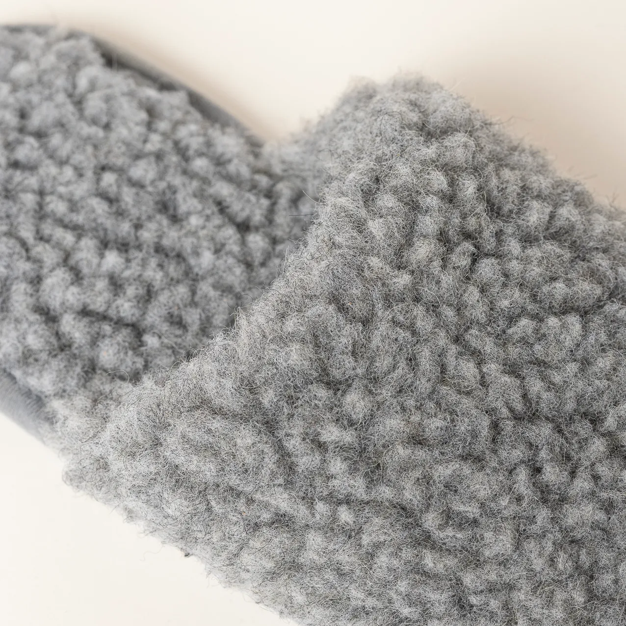 Curly Wool Curly Wool