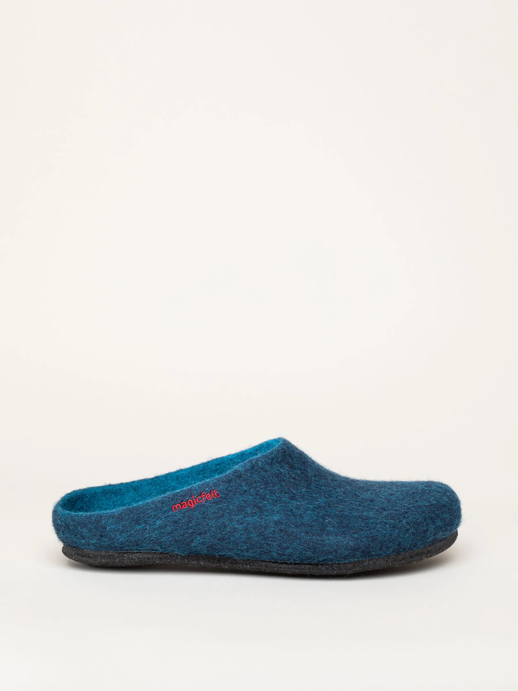 AN 709 Slipper