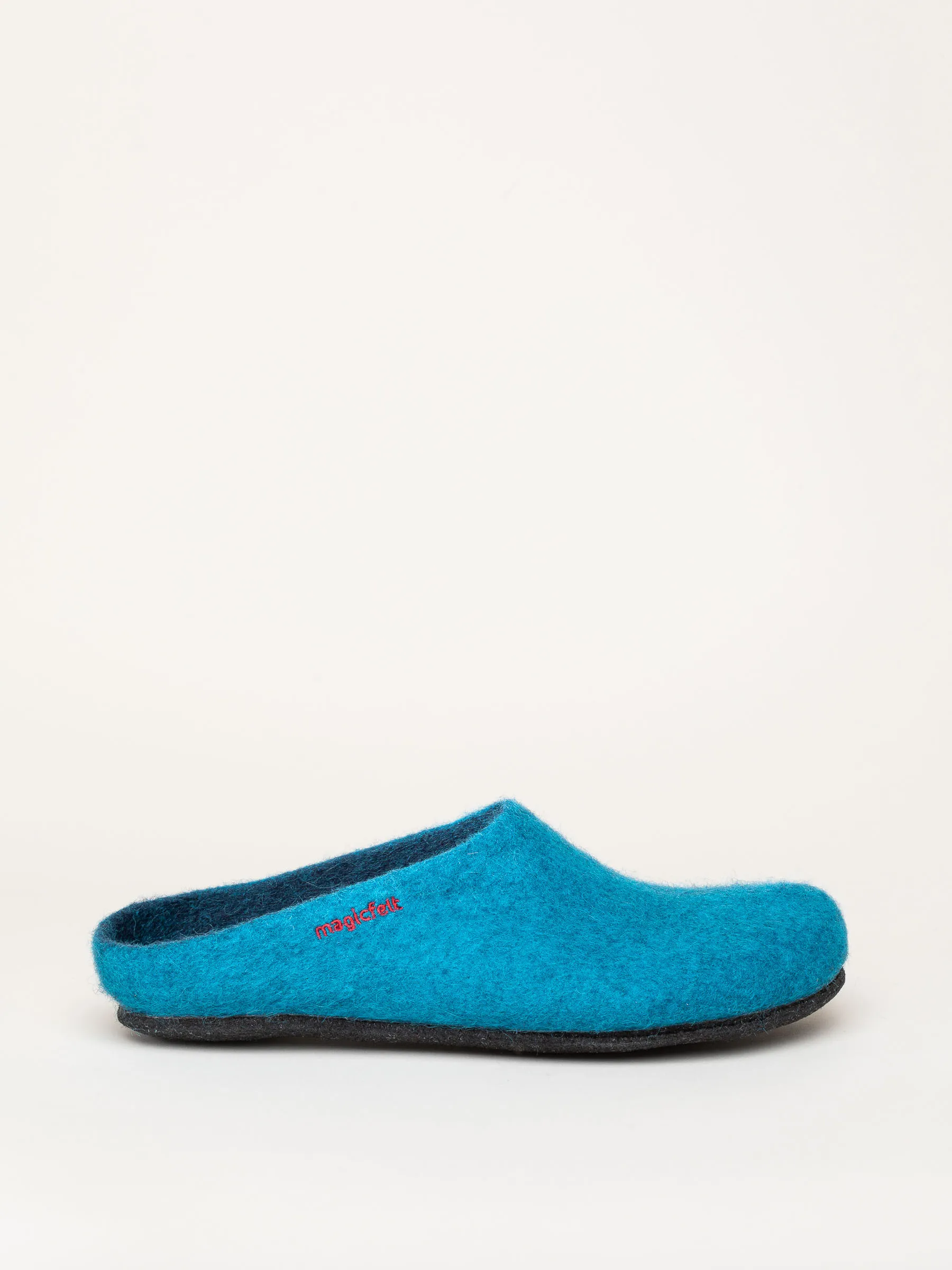 AN 709 Slipper