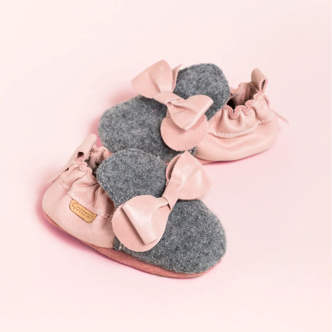 Baby shoe bow