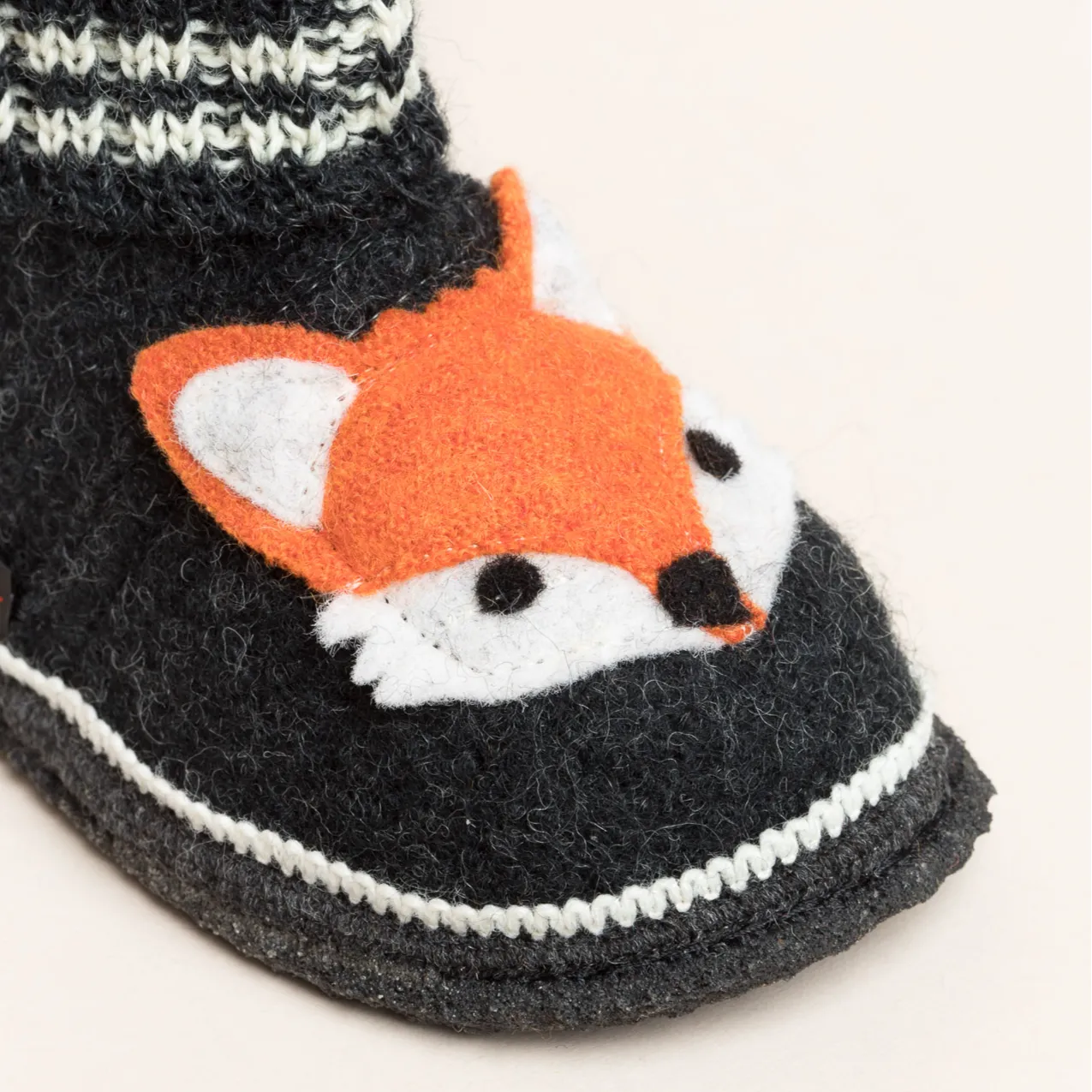 Kinderhüttenschuh Fuchs schwarz
