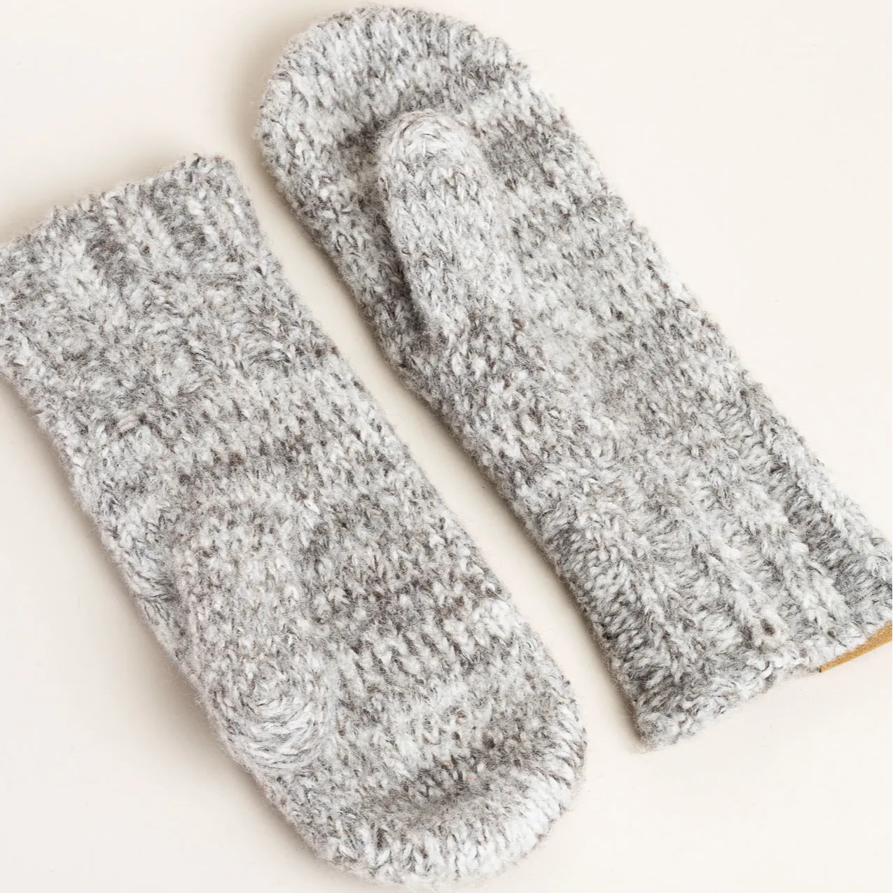 Alpine Glove Wollhandschuh