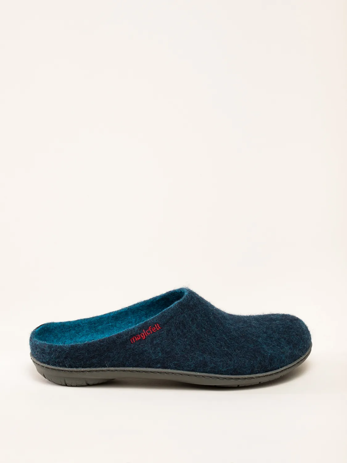 PO 736 Slipper
