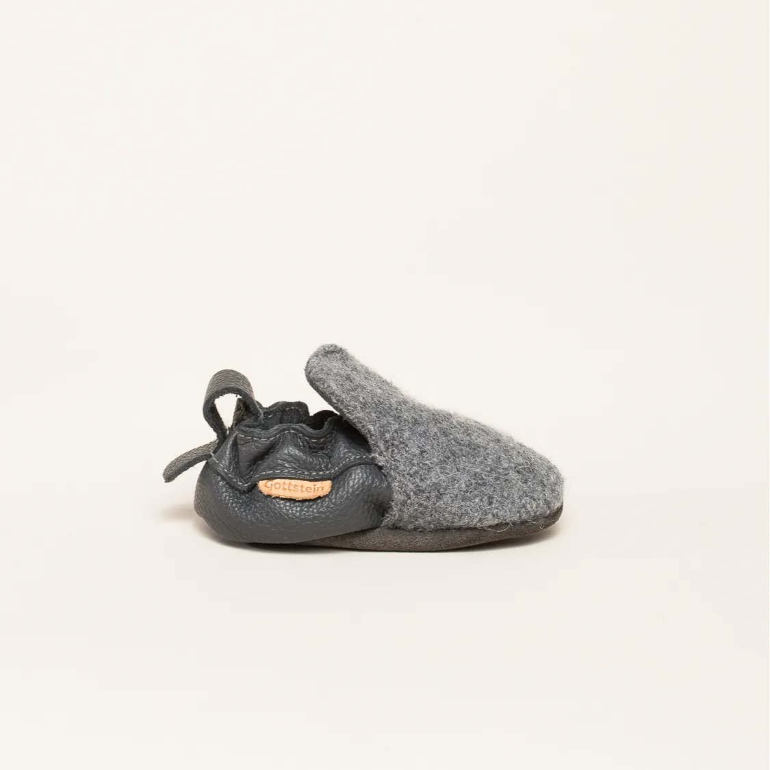 Baby shoe plain Baby shoe plain