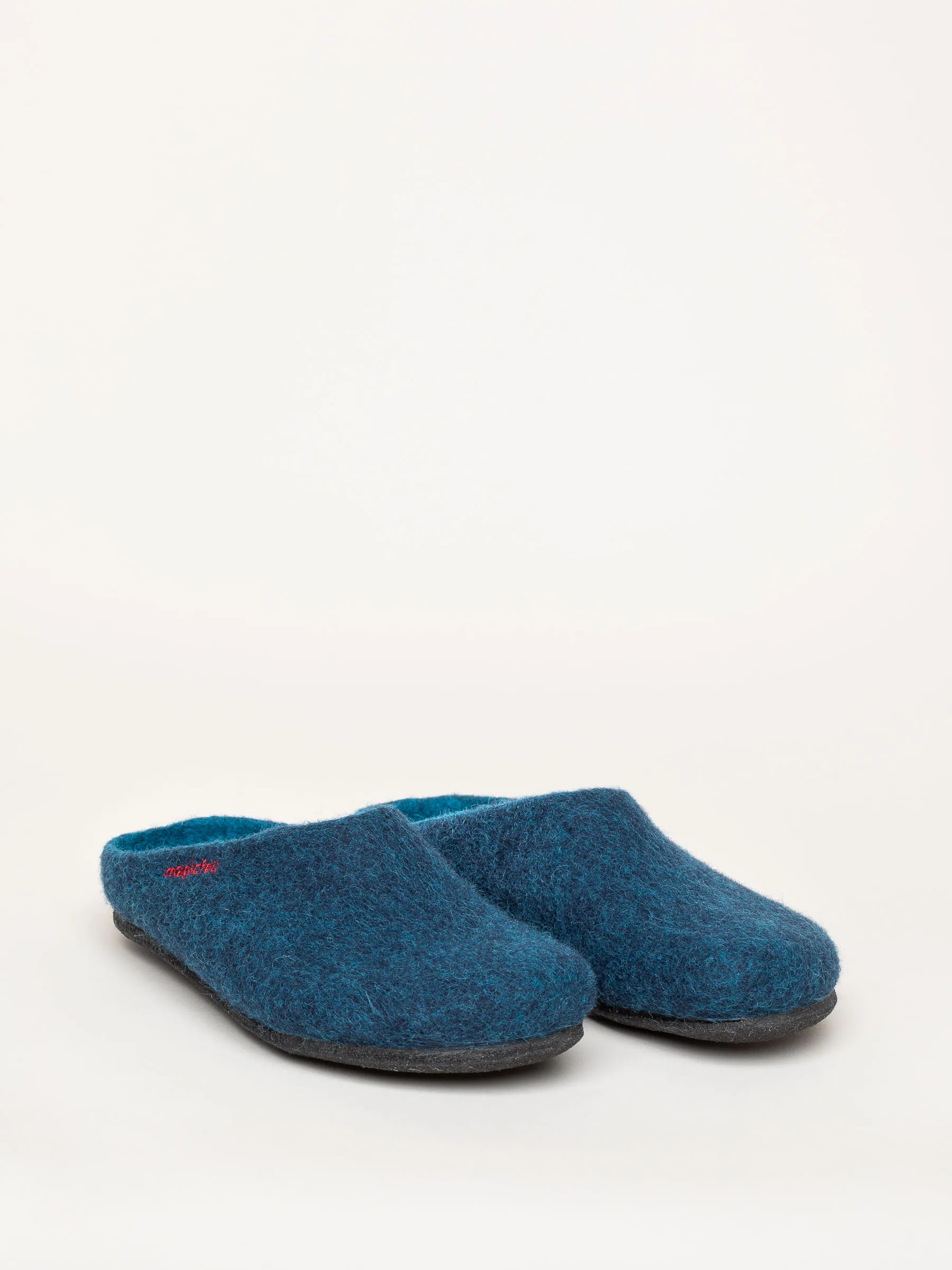 AN 709 Slipper