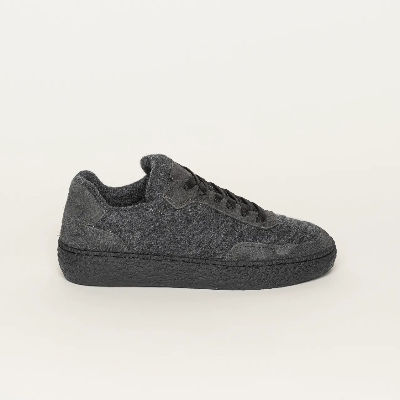 Woll-Sneaker Blaze für Damen & Herren in 4 tollen Farben | Reine Schurwolle | Farbe Schwarz Größe 42