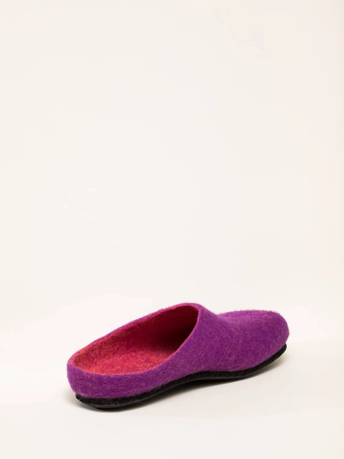 AN 709 Slipper
