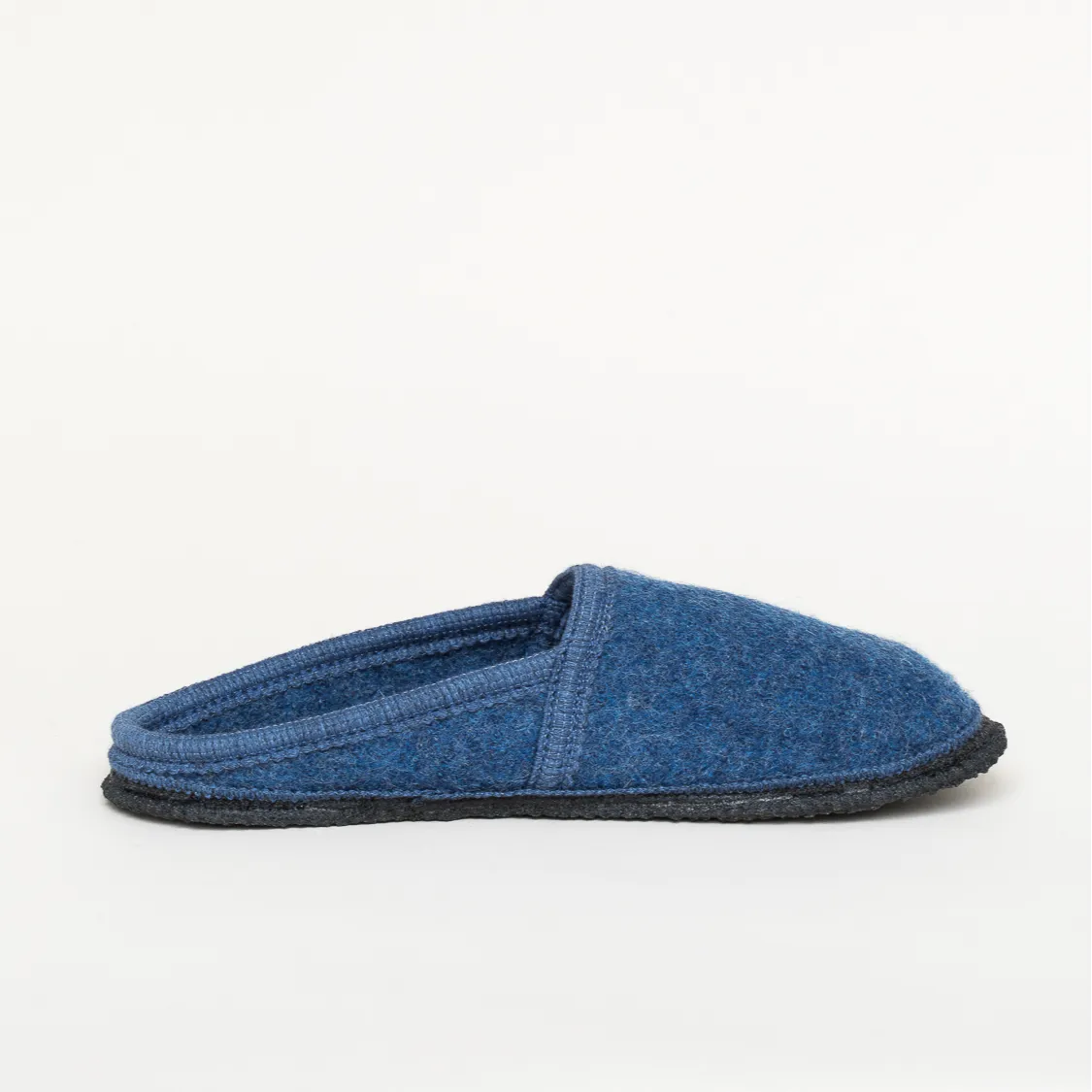 Pantoffel Hausschuh Virgen hellblau
